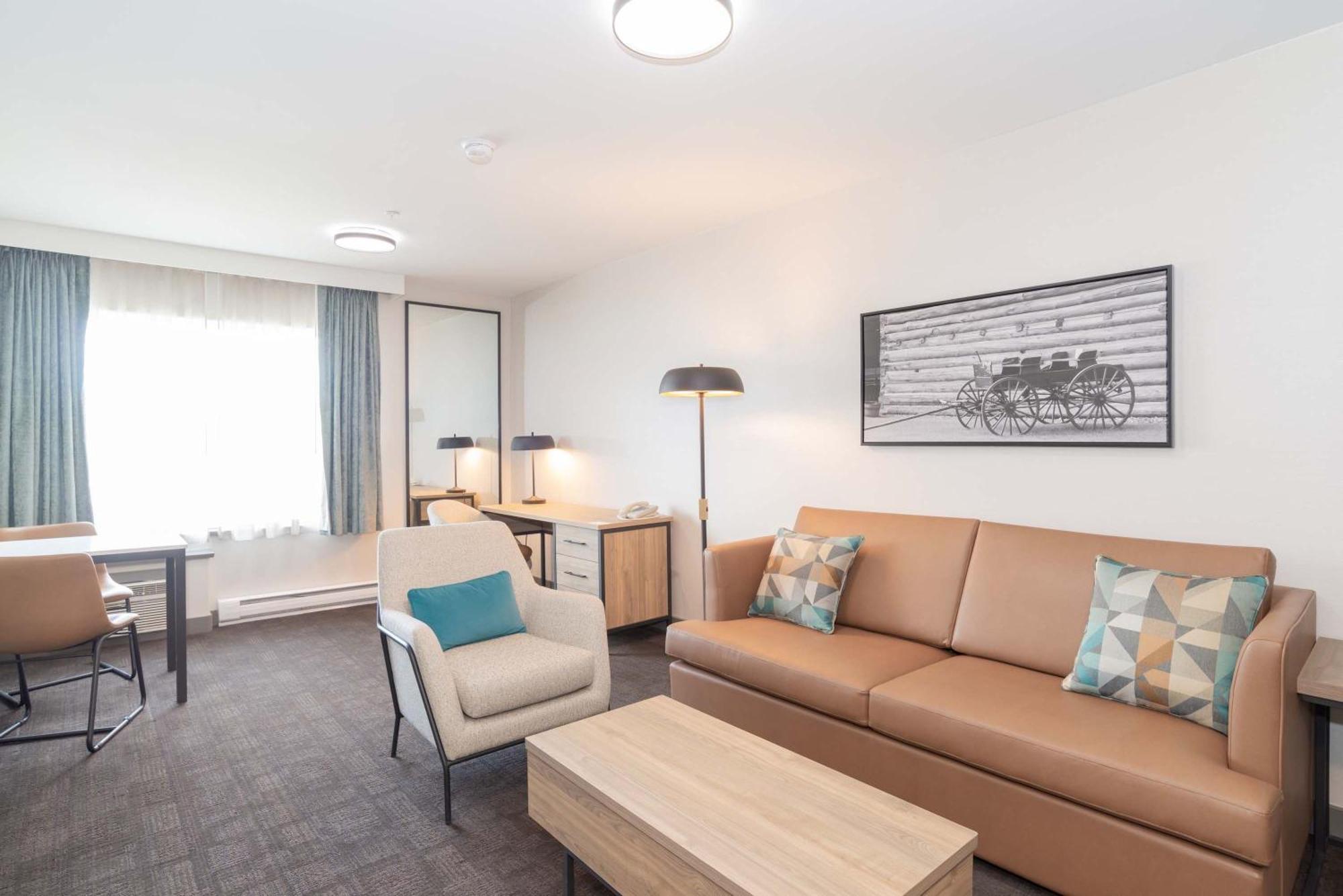 Sandman Hotel Quesnel Eksteriør billede