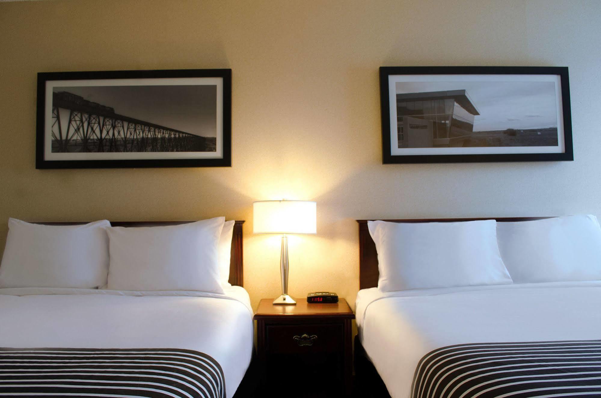 Sandman Hotel Quesnel Eksteriør billede