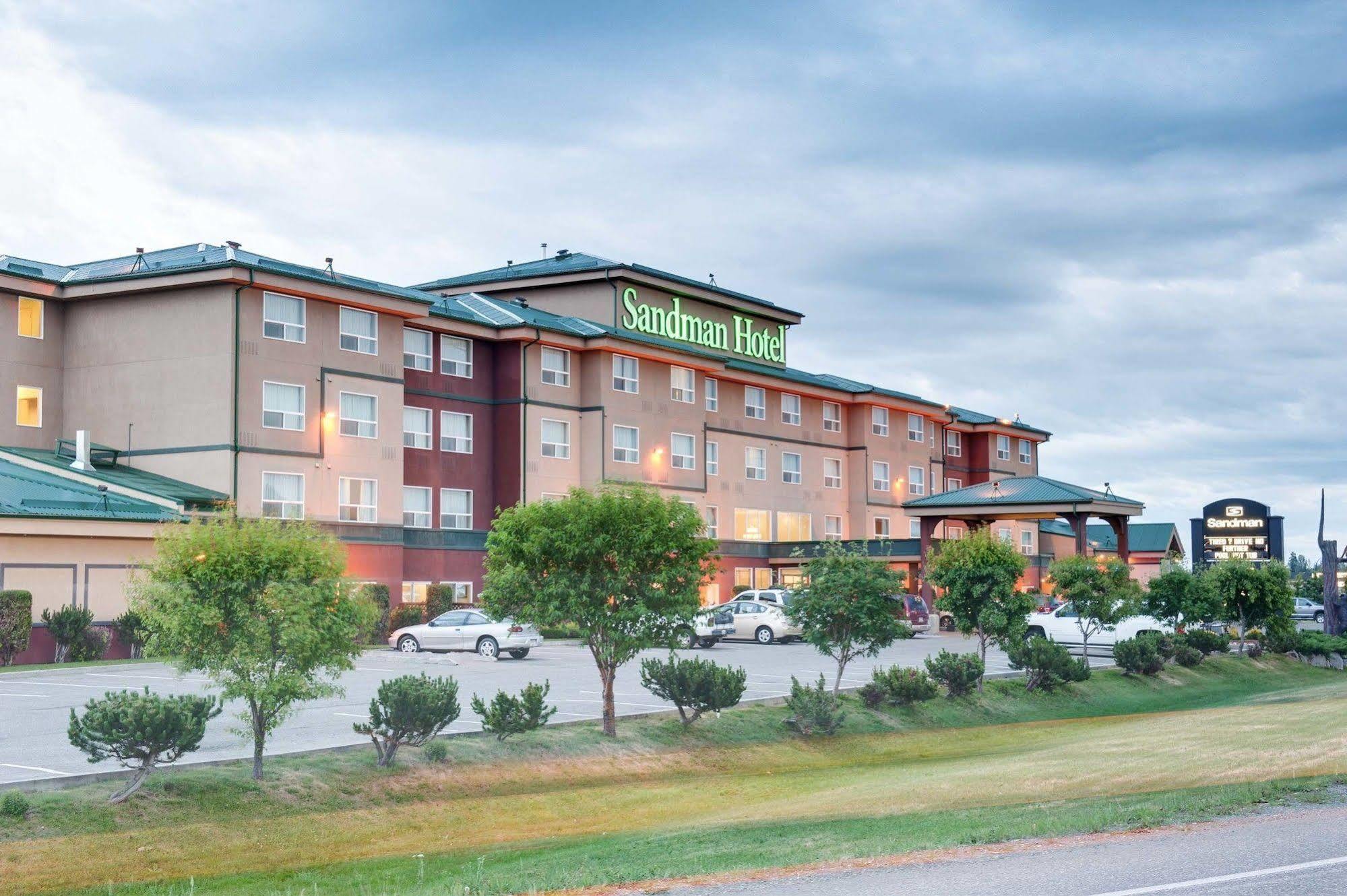 Sandman Hotel Quesnel Eksteriør billede